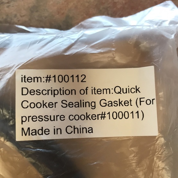 Pampered Chef Quick Cooker Silicone Rings - NWT - Picture 3 of 3